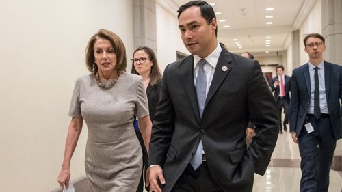 House Democrats launch bid to stop Trump’s border emergency