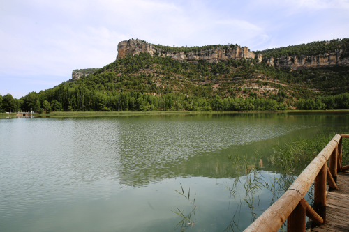 The Uña lagoon - a part of the Serranía de Cuenca natural park * All PYRENEES · France, Spain, Andorra