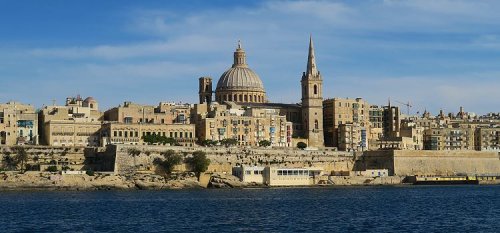 Geld abheben in Malta: So geht es ohne Gebühren!