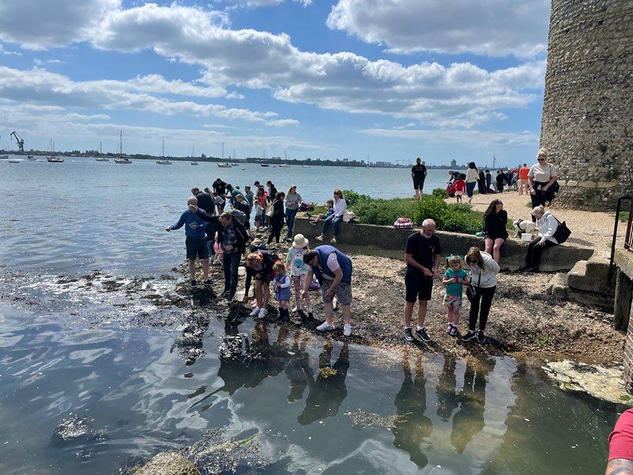crabbing competition - cover