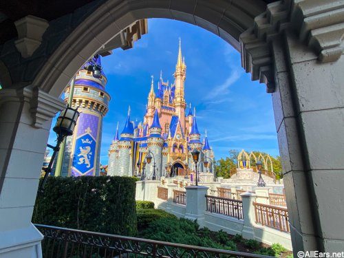 The Secrets to Having the Best Time EVER at Walt Disney World — By Yourself!
