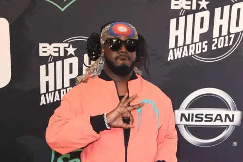T-Pain Recorded This Legendary Verse In The Bathroom—Now The Song Is In The Toilet