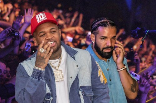 DJ Mustard, Coachella Crowd Take Two Dumps On Drake