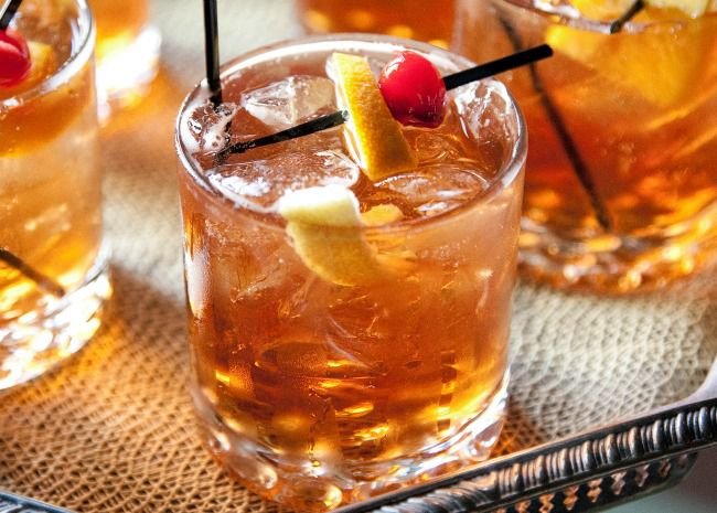 23 Retro Cocktails That Deserve a Comeback