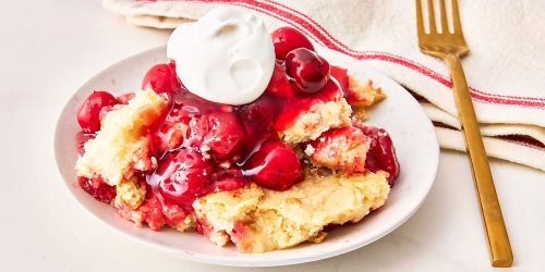 Cherry Cheesecake Dump Cake