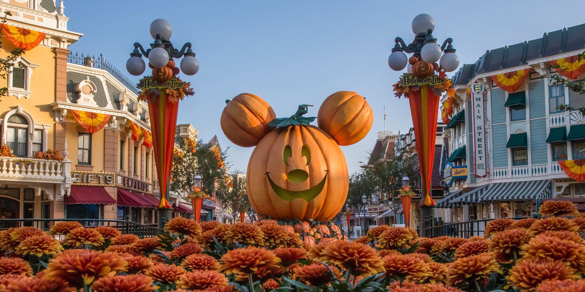 Disneyland's Bizarre New Halloween Dips are Both Trick and Treat