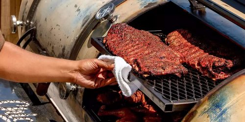 I Asked 6 Pitmasters for Their Favorite BBQ Sauce, and They’re Not Too Proud To Admit They Love This Bargain Brand