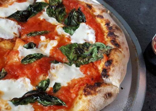 How to Make Pizza at Home That's Better Than Takeout