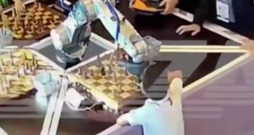 Russian Chess Robot Breaks Its Seven-Year-Old Opponent’s Finger During A Match In Moscow