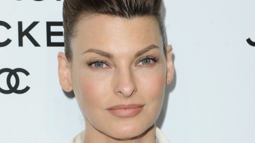 I Tried Linda Evangelista’s Skin-Care Secret, and It Saved My Face