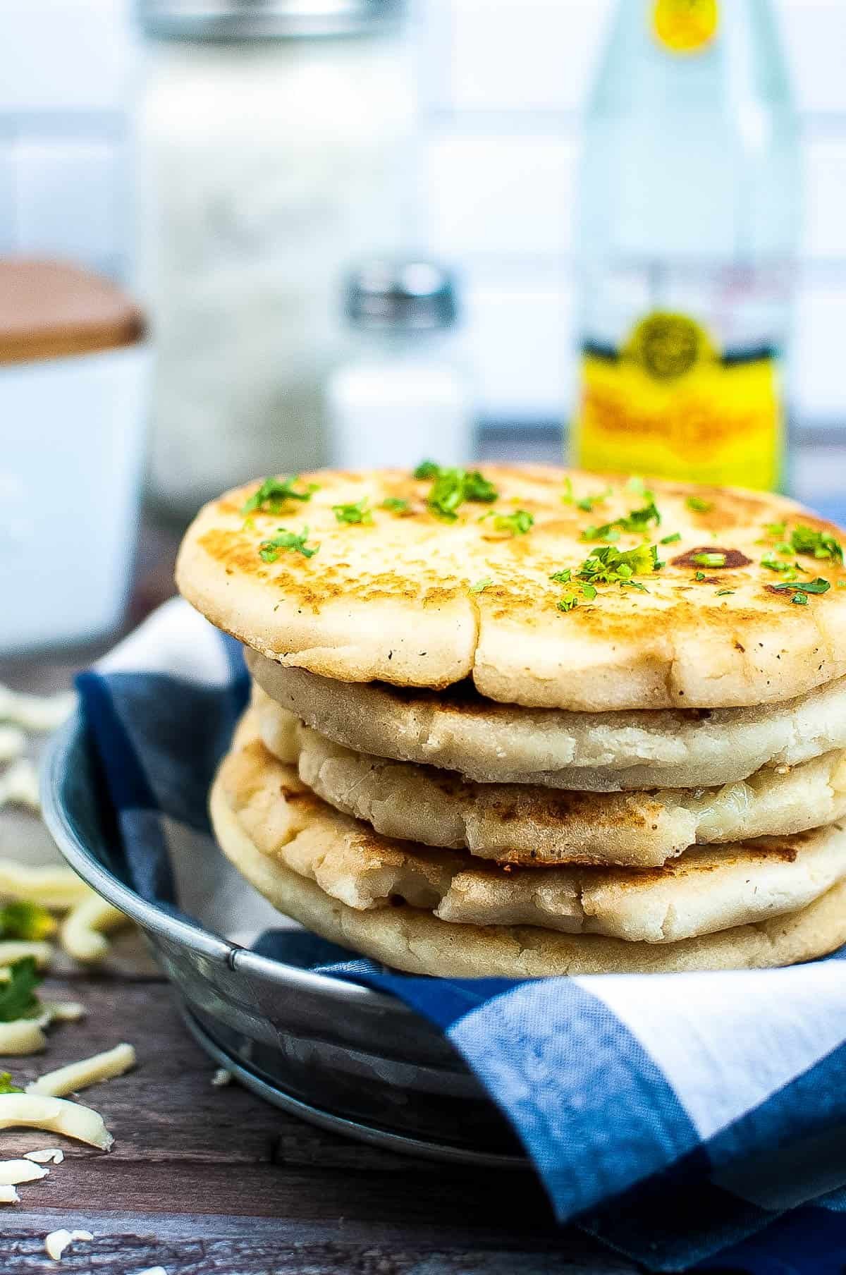 Arepas con Queso