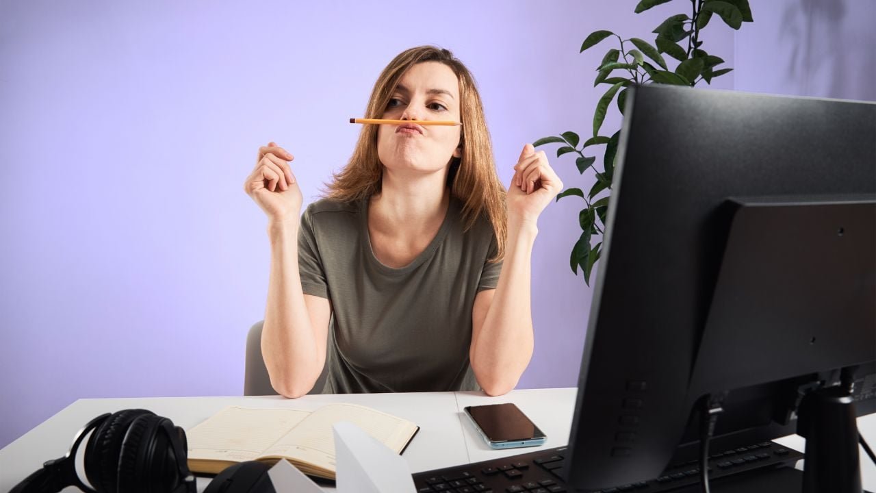 Experts Share The Hidden Reasons We Procrastinate And How To Finally Beat Bad Habits