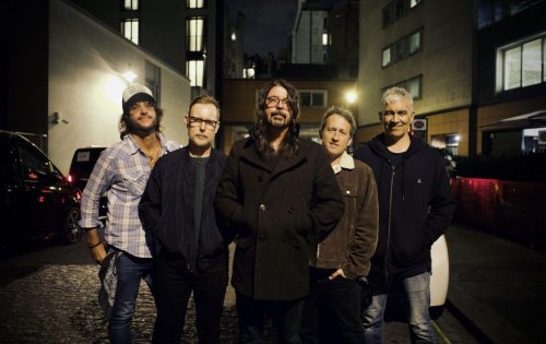 Foo Fighters Fans Scammed At Return Concerts