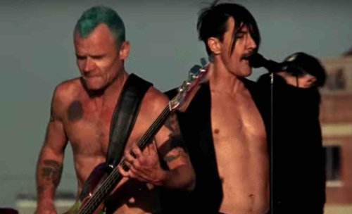 Red Hot Chili Peppers Have Sad Technical Mishap At Show