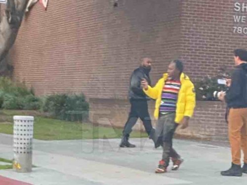 After Phone-Throwing Incident, Kanye West Now Using A Less Destructive Way  To Handle Unwanted Photographers | Flipboard