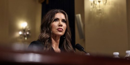 'Ask Qatar to buy her one': Noem ripped for allegedly seeking $50M for new private jet