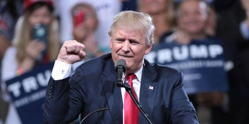 Trump should be very worried about the signals the Justice Department just sent in a new filing