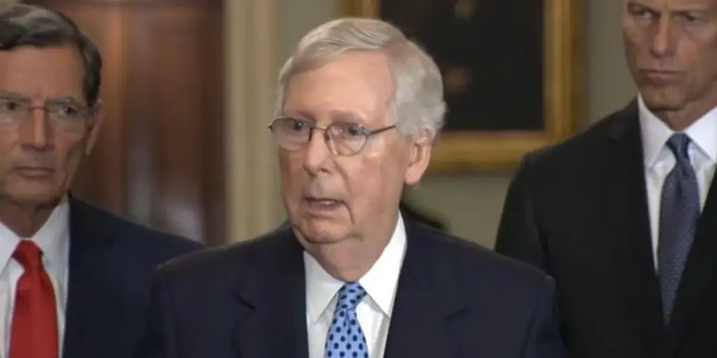 Spineless Mcworm New York Daily News Delivers Stinging Rebuke Of Mitch Mcconnell With Mocking Nickname Flipboard