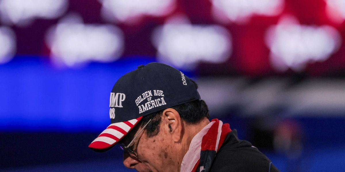 Trump’s fans got 'trash' while Trump got rich: WSJ report