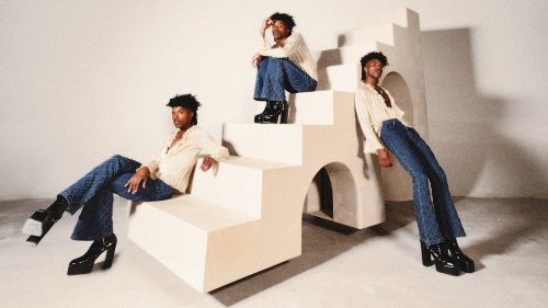 DE’WAYNE embraces love, not logic on new single “biological”