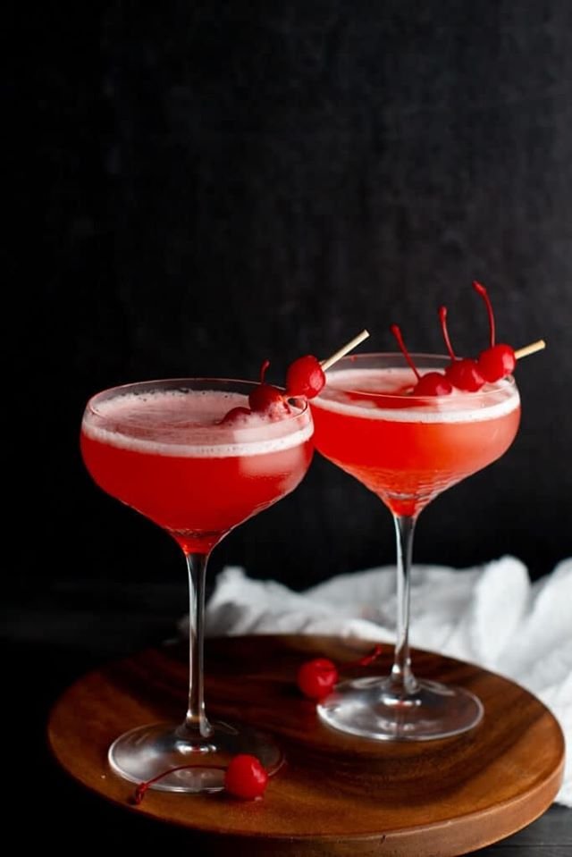 20 Valentine's Day Cocktails to heat up your night!