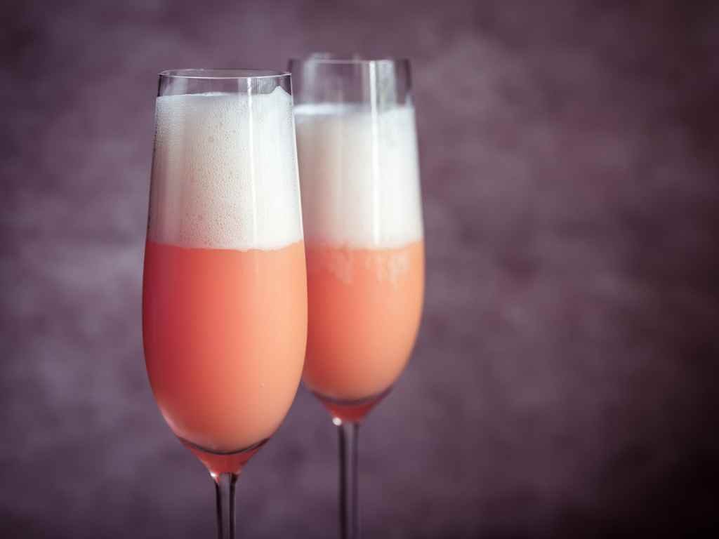 How to Make a Bellini – Cocktail Recipe