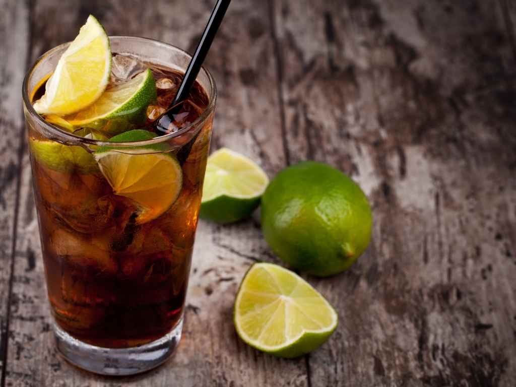 Cuba Libre – Cocktail Recipe