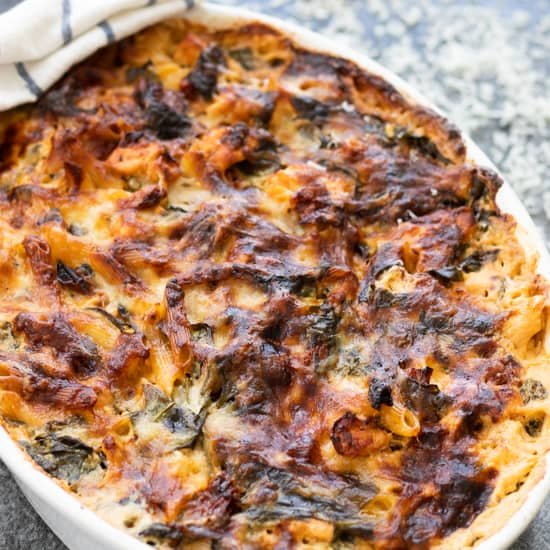Dump-And-Bake Chicken Spinach Pasta with Sun-Dried Tomatoes