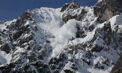 Avalanche: Caught in a snowstorm, AVAX bears the brunt of the crash