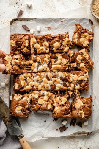 Ooey-Gooey Tahini S’mores Bars