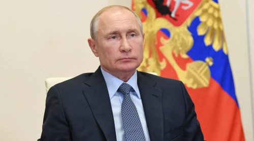 Interview: The 'War Of Clans For Putin's Throne Has Begun'