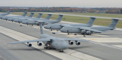 Raw footage shows largest U.S. military plane in action | Flipboard