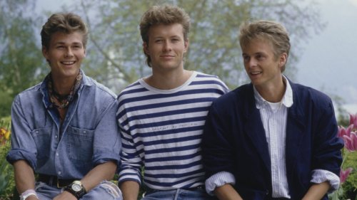 3 Rock Songs From the 1980s That Everyone Knew Before They Knew the Band
