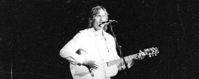 The Meaning Behind James Taylor’s Almost Shakespearean “Shower the People”