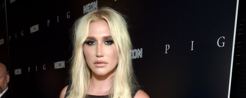 Kesha Damaged Vocal Chords to Distract from Wardrobe Malfunction During Taylor Hawkins Tribute
