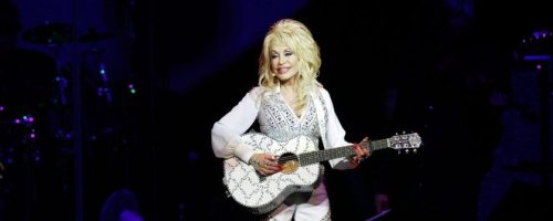 5 Songs Dolly Parton Plans to Cover on Her ‘Rock Star’ Album