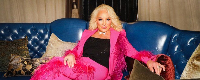 The Heartbreaking Story Behind “Delta Dawn” by Tanya Tucker