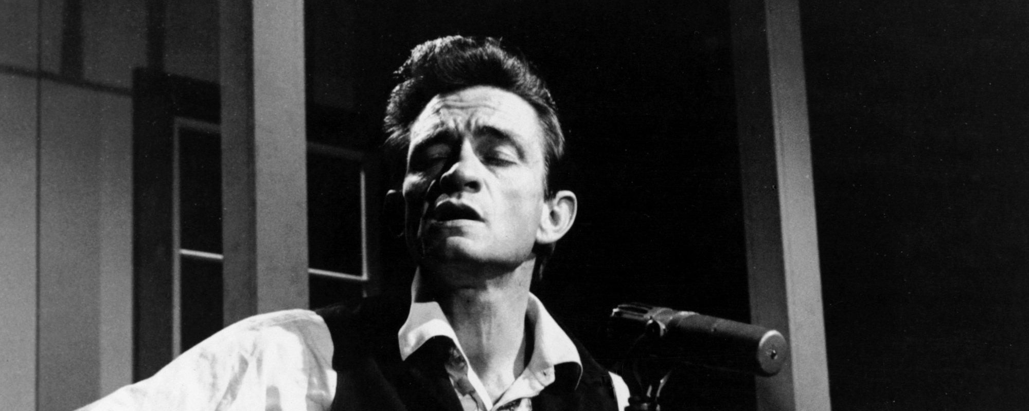 10 Songs You Didn't Know Johnny Cash Wrote for Other Artists