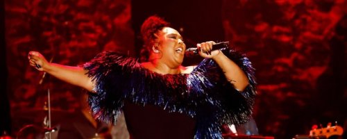 Lizzo Announces Details For Juneteenth Giveback Campaign | Flipboard