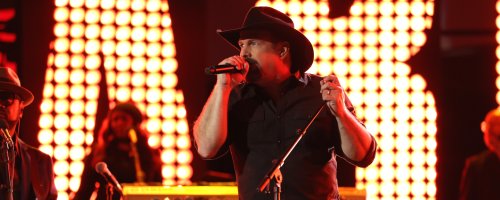 Debating the greatest Garth Brooks song of all time