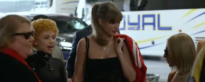 Video of Taylor Swift, Mama Swift, Ice Spice, Blake Lively, & More Arriving at Super Bowl in Style Hits Internet