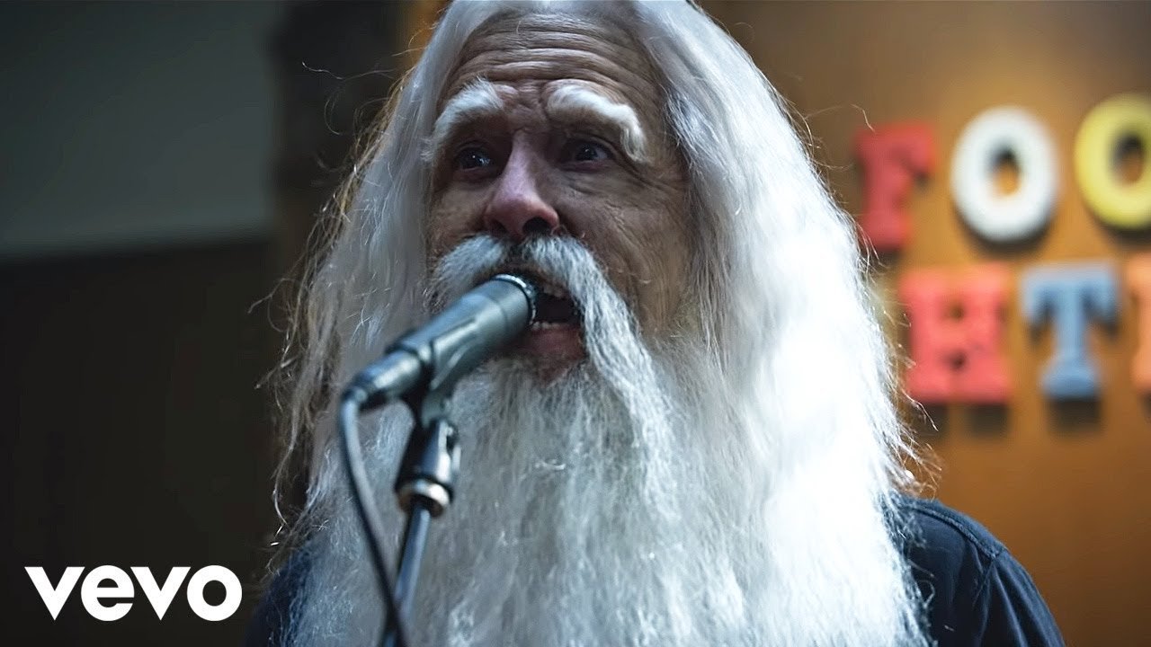 The 5 Funniest Foo Fighters Videos