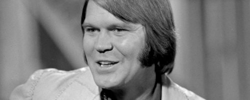 Glen Campbell Says Listeners Got This One Crucial Fact About “Wichita Lineman” Wrong