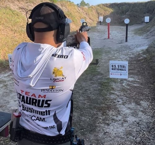 KC Eusebio Wins Speed Shooting Title with Bushnell RXM-300 Reflex Sight