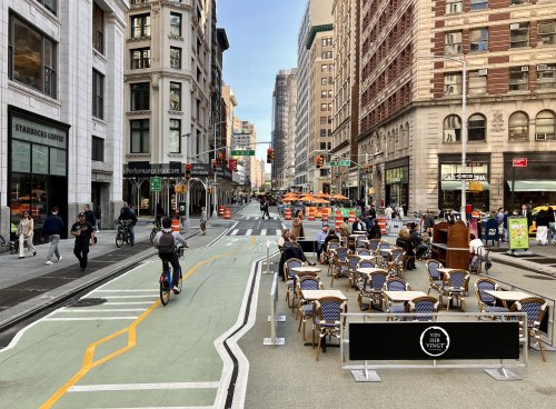 DOT rolls out ‘Broadway Vision’ to further pedestrianize four blocks near Union Square
