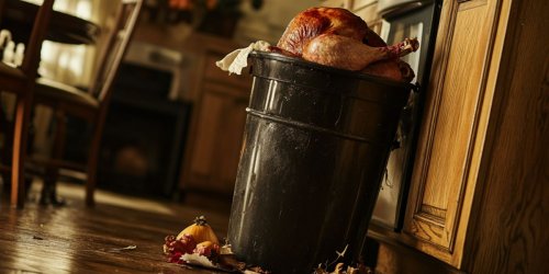 My Husband Grabbed the Thanksgiving Turkey and Threw It in the Trash – When He Explained Why, Everyone Was Shocked