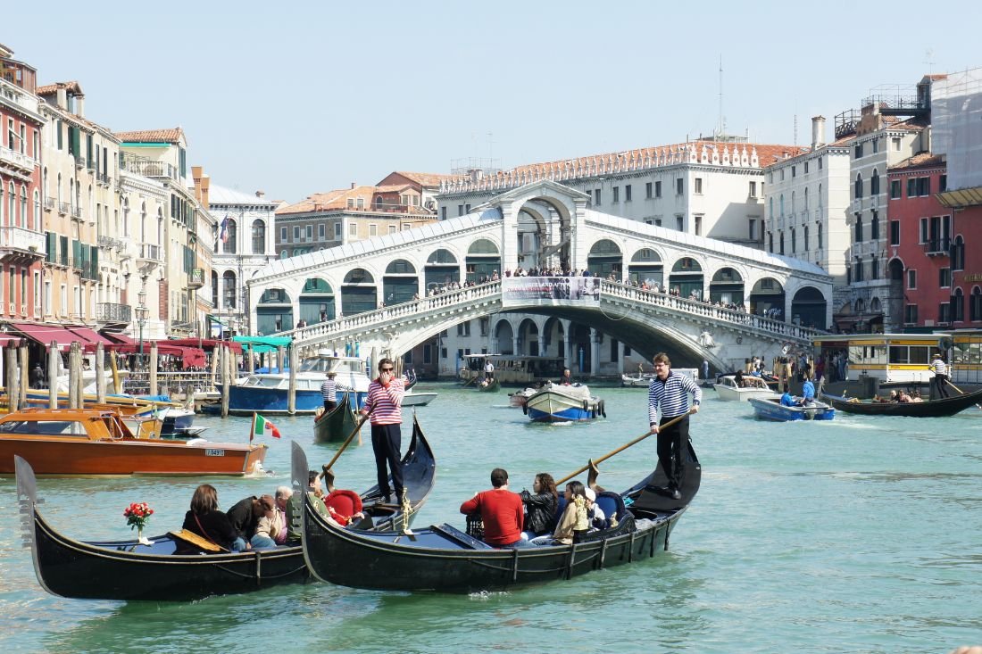 13+ BEST Things to Do in Venice in Winter