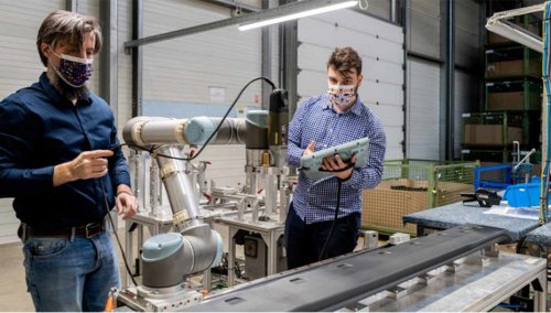 Are Cobots the New Co-workers? | Analog Devices