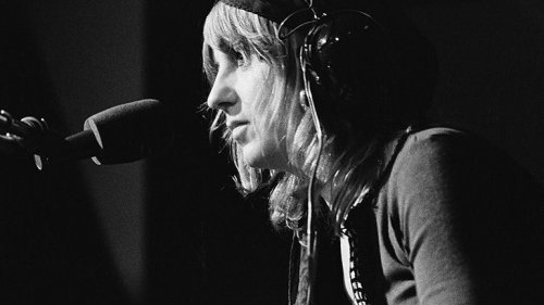 The Perfect Songbird’s Soundtrack: An On-Vinyl Appreciation of Christine McVie’s Six Decades of Blues-Based Music and Chart-Topping Songwriting