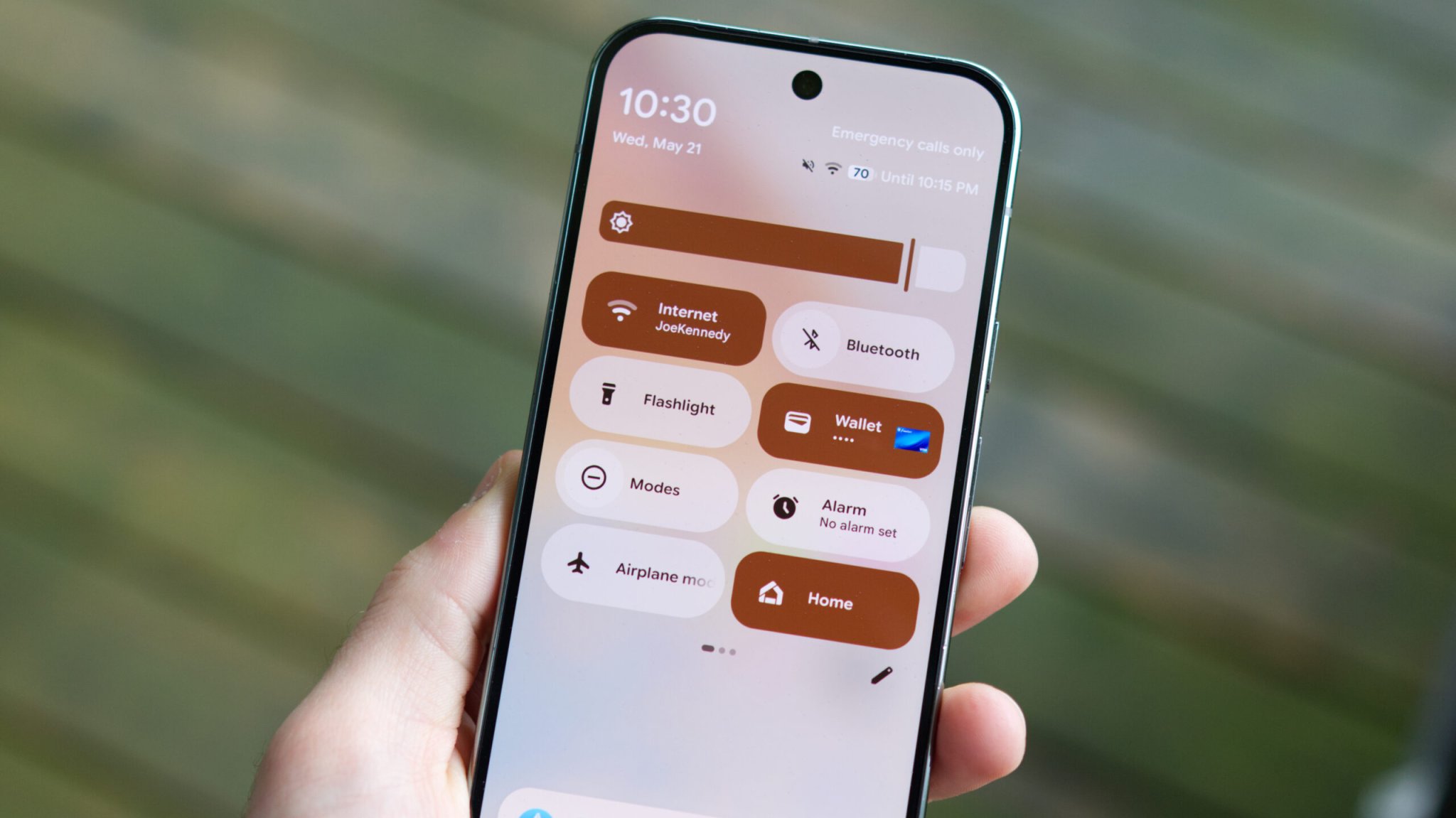 I just downloaded the Android 16 QPR1 Beta on my Pixel. Here's how you can get it, too
